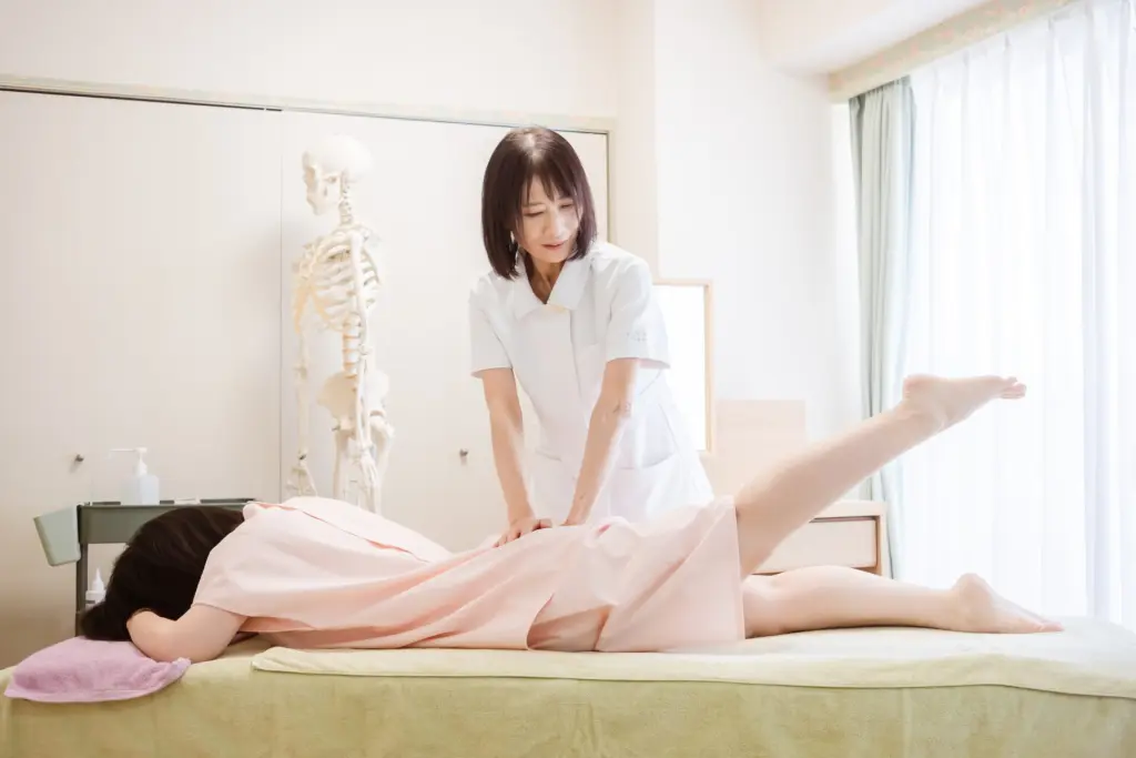 徒手検査の様子